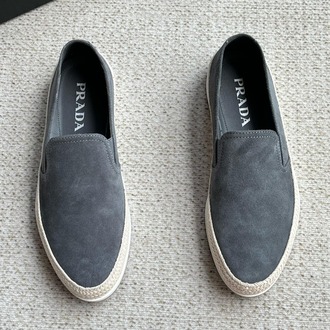 Prada 39/45