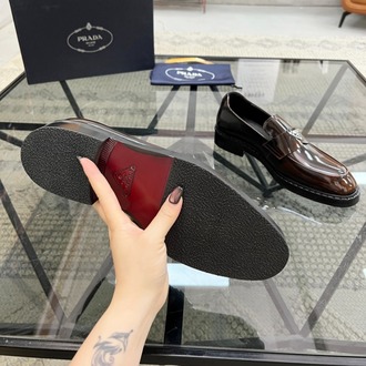 Prada 39/45