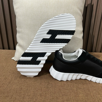 Hermes 39-45