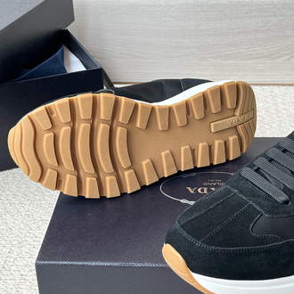 Prada 39-45