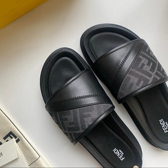 Fendi Siyah Logolu Erkek Terlik 39-46