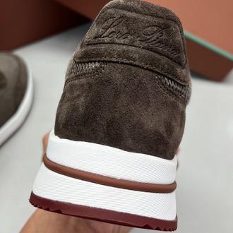 Loro Piana Weekend Walk 39-45