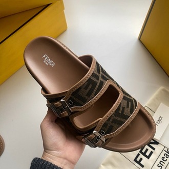 Fendi Feel Sandals Fabric Brown 39-46