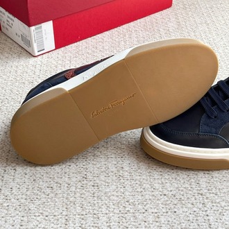 Salvatore Ferragamo 39-45