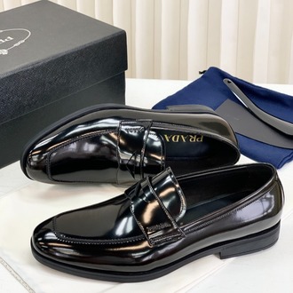 Prada 39/45