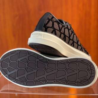 Valentino 35/45