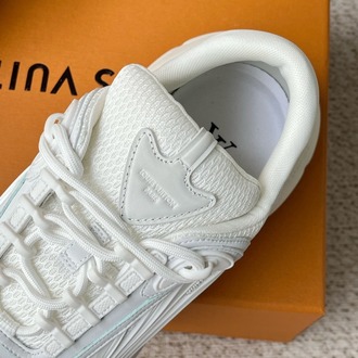 Louis Vuitton Summit Sneaker 38/45