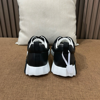 Hermes 39-45