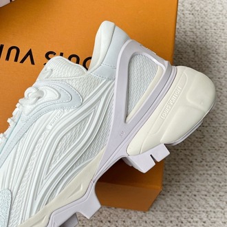 Louis Vuitton Summit Sneaker 38/45