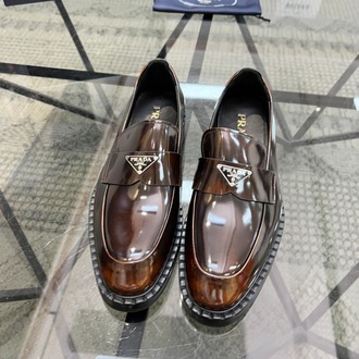 Prada 39/45