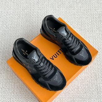 Louis Vuitton 39/45