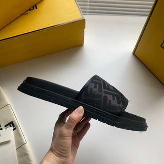 Fendi Siyah Logolu Erkek Terlik 39-46