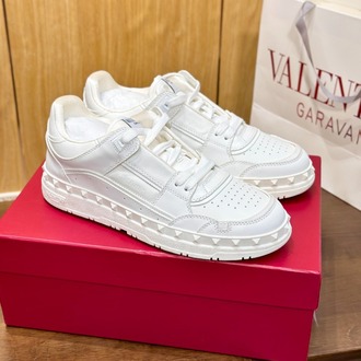 Valentino Garavani Freedots Sneakers 35-45