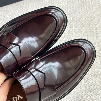 Prada 39/45
