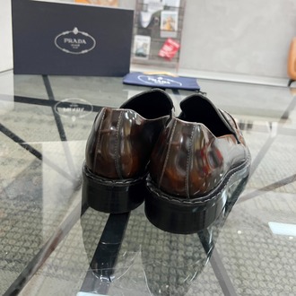 Prada 39/45