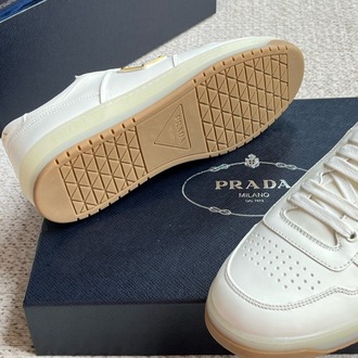 Prada 39/45
