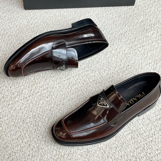 Prada 39/45