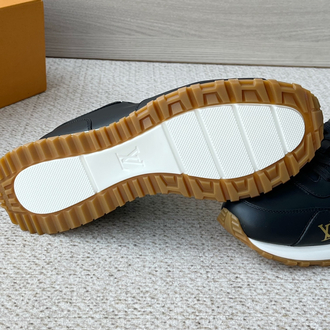Louis Vuitton 39-45