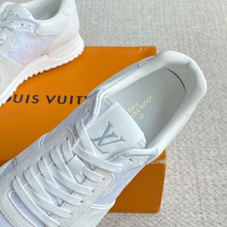 Louis Vuitton 39/45