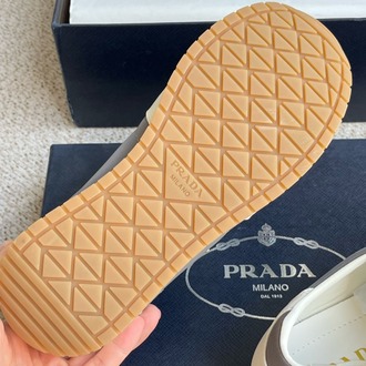 Prada 39/45