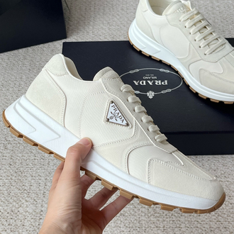 Prada 39-45