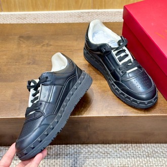 Valentino Garavani Freedots Sneakers 35-45