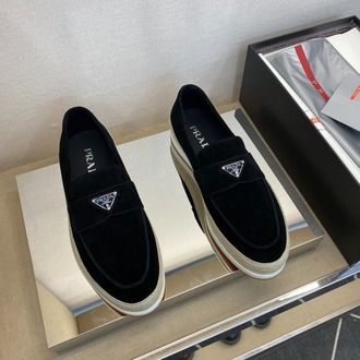 Prada 39/45