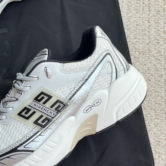 Givenchy 38/45