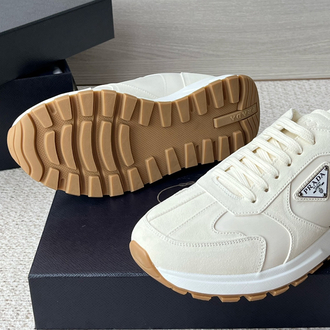 Prada 39-45