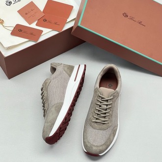 Loro Piana Weekend Walk 39-45