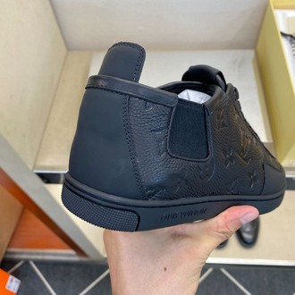 Louis Vuitton 39/45