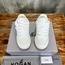 Hogan 35-44