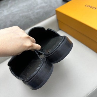 Louis Vuitton Major Open Loafer 38-47