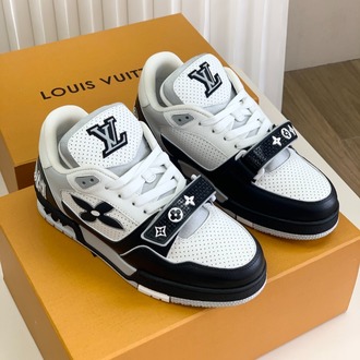 Louis Vuitton 39/45