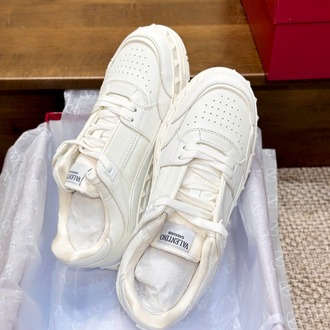 Valentino Garavani Freedots Sneakers 35-45