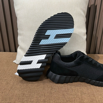 Hermes 39-45