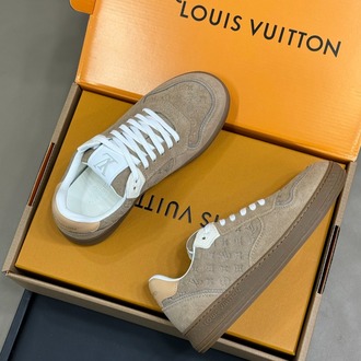 Louis Vuitton 39/45