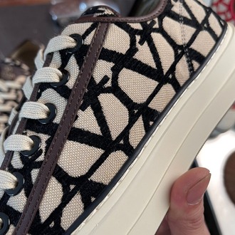 Valentino 35/45