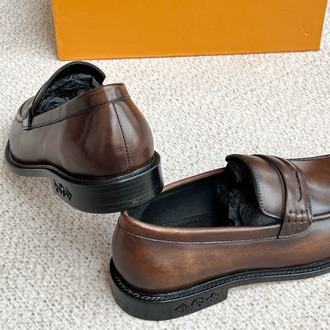 Louis Vuitton 39/45