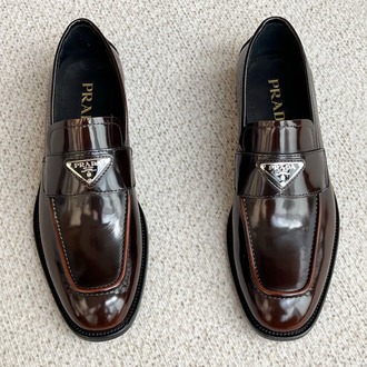 Prada 39/45