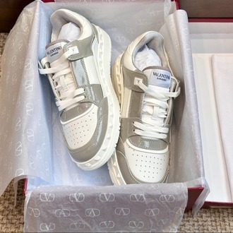 Valentino Garavani Freedots Sneakers 35-45