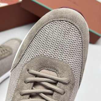 Loro Piana Weekend Walk 39-45