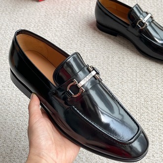 Salvatore Ferragamo 39-45