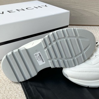 Givenchy Trainers sneakers in shiny padded leather 39-45