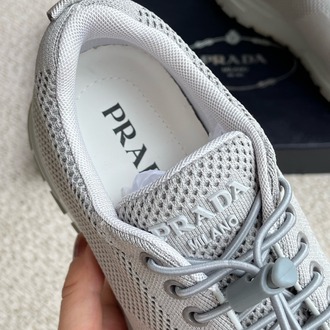 Prada 39/45