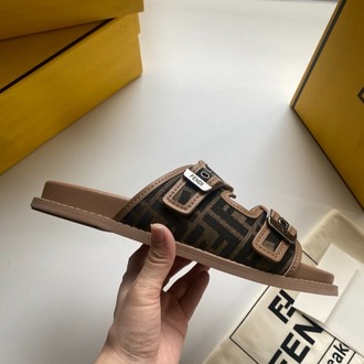 Fendi Feel Sandals Fabric Brown 39-46