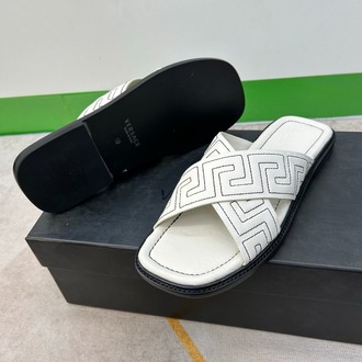 Versace 39-45