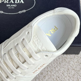 Prada 38/45