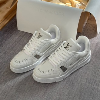 Louis Vuitton 39/45