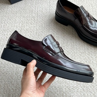Prada 39/45